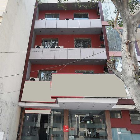 Oyo Hotel Vedas Heritage Delhi  Exterior photo