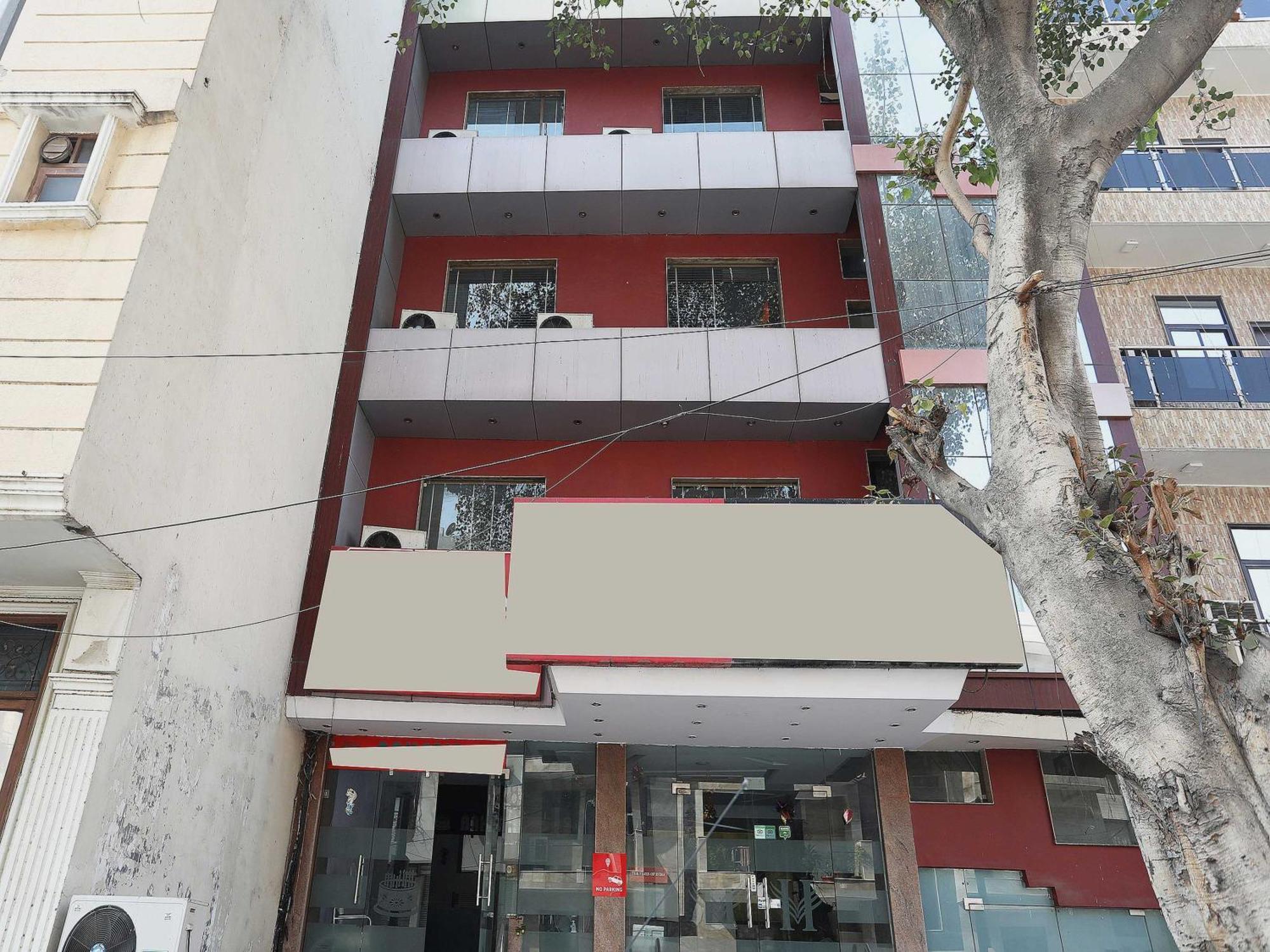Oyo Hotel Vedas Heritage Delhi  Exterior photo
