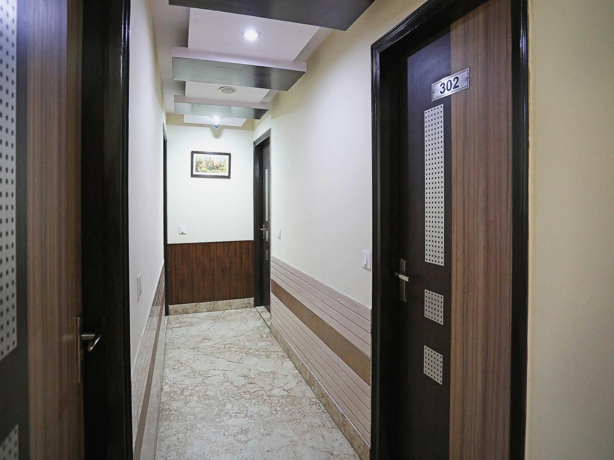 Oyo Hotel Vedas Heritage Delhi  Exterior photo